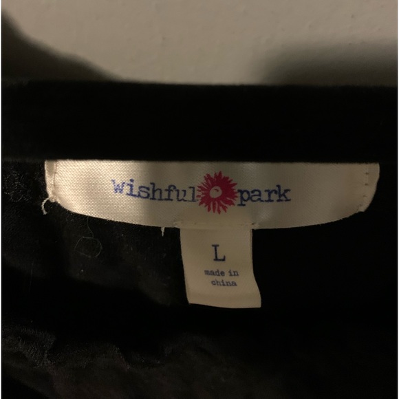 Black blouse - Picture 3 of 3